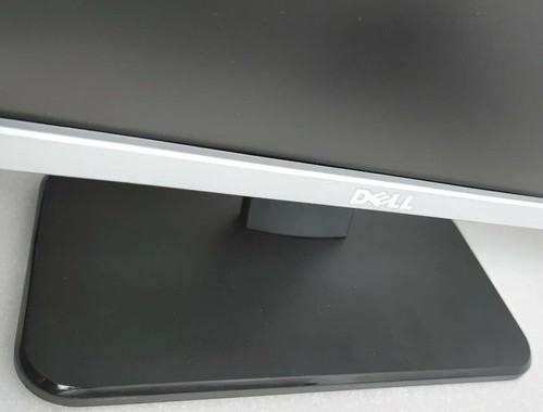 Dell 19” Widescreen LCD Monitor SE198WFPV 1440 x 900 - Picture 8 of 9