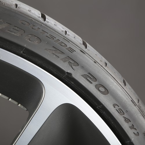 Roues d'été 20/21 pouces originales Ferrari Daytona SP3 805720 pneus d'été - Photo 6 sur 8