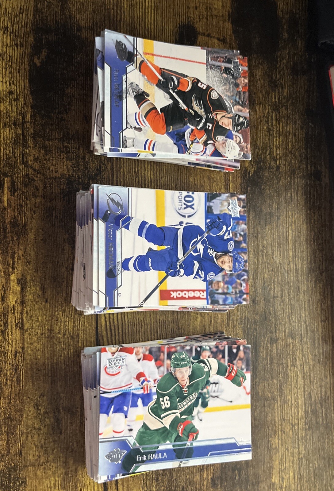 106 NHL 2016 - 2017 Upper Deck Trading Cards