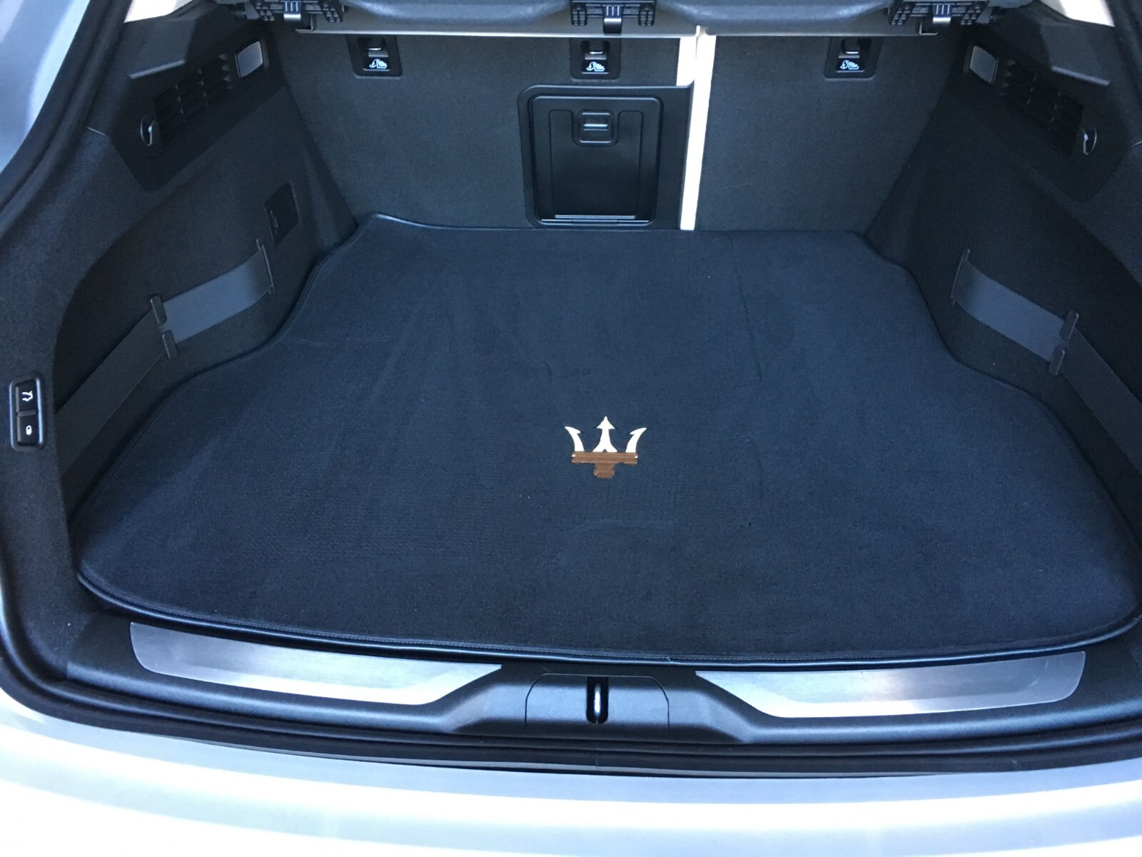 17+ Maserati Levante German Velour 5pcs Floor & Trunk Mats Best Quality MadeUSA