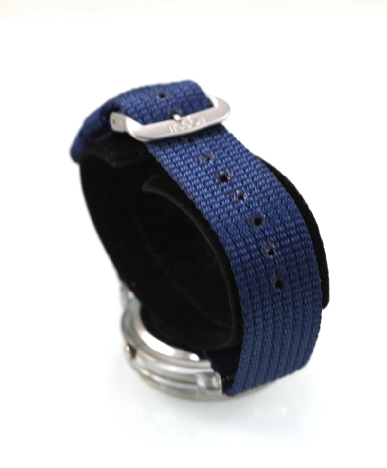 Reloj Fossil Mood Unisex Plástico Transparente Inoxidable St WR Azul Nylon Batería Cuarzo Foto 2 de 4