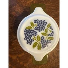 Vintage Pyrex Vintage Grapes 1.5 Qt Casserole Dish 043 with Lid and Cradle MCM