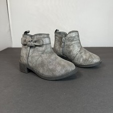 OshKosh Girls Silver Bow Ankle Boots Zip Up Toddler Size 9M