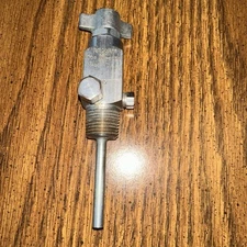 Vintage Rare US Divers Hi-boy K-valve 1/2” Npt With Original Lead Blow Off Plug