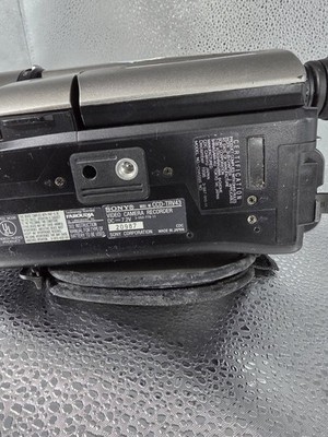 Sony Handycam Vision CCD-TRV43 Hi8 Camcorder 330x Zoom Nightshot