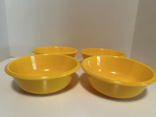 Lot of 4 Vintage Rubbermaid Yellow Melamine 6” Cereal / Soup Bowls, Ex Condition - Picture 6 of 8