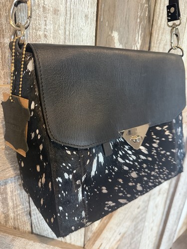 New! Black and Silver Leather Cowhide Purse. approx 12 X10. In.  Unique & Rare! - Picture 5 of 12