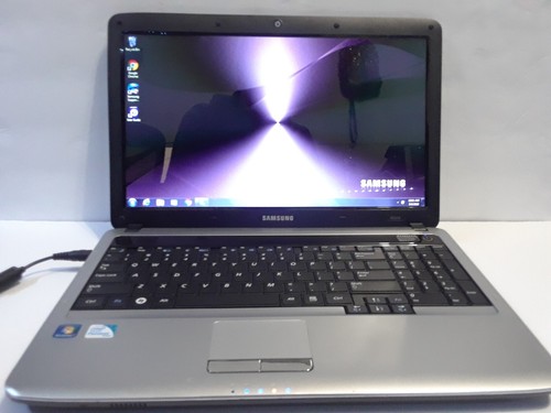 Samsung 15" Laptop Pentium WITH CHARGER windows 7 home premium good condition