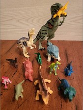 Dinosaur Toys Mixed Lot of 13 Plastic Dinosaurs Action Figures