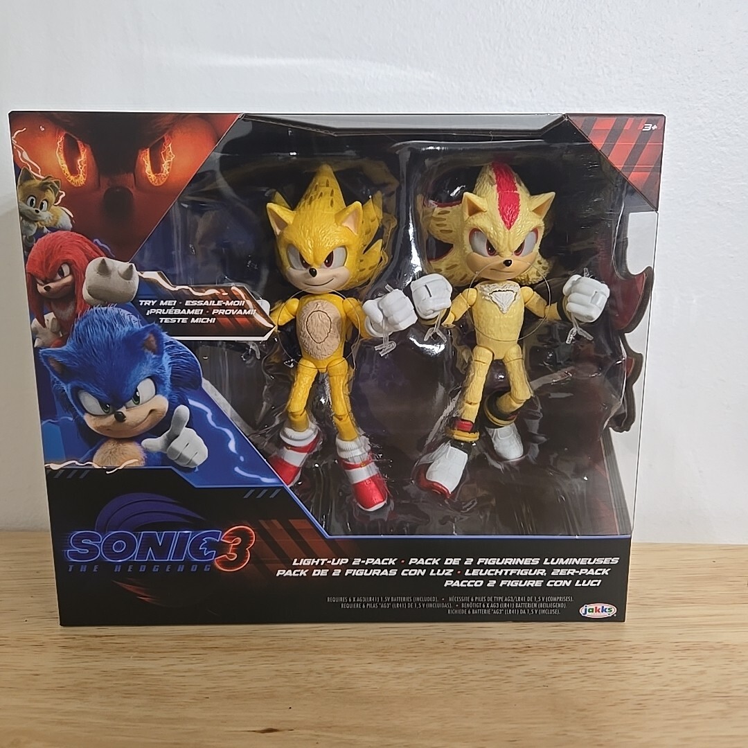 In Hand Super Shadow Super Sonic 3 Jakks 5