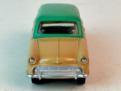 Dinky No. 175 Hillman Minx Sedan with Original Box - Picture 13 of 21
