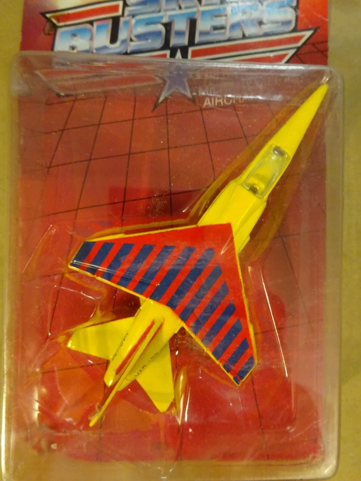 Vintage 1988 Matchbox Sky Busters Mirage SB3 Military Aircraft - Image 3 of 4