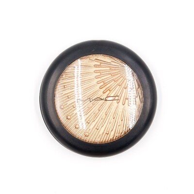 MAC - Extra Dimension Skinfinish - Soul Glow - .31 oz / 9 g - READ DESCRIPTION