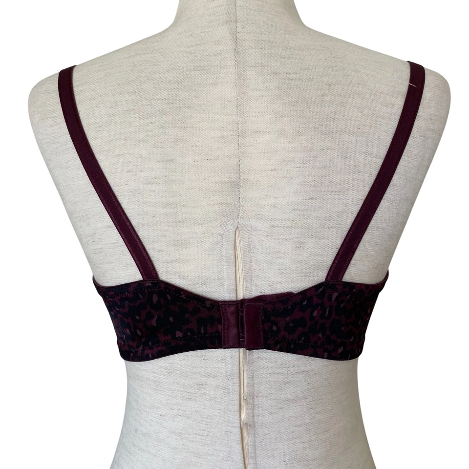 WARNERS TODO LO QUE NECESITAS NUEVO SIN ETIQUETAS Camiseta Sujetador Púrpura Estampado Animal Talla 38B Ajustable Foto 3 de 4