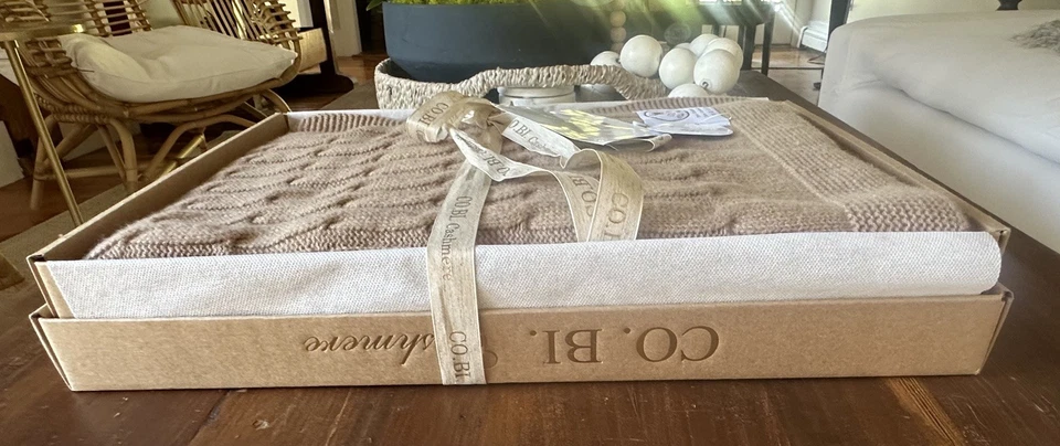 CO.BI. Manta 100% CACHEMIRA Top Cable 55x70 Hecha en Italia En Camel $865 Foto 4 de 4