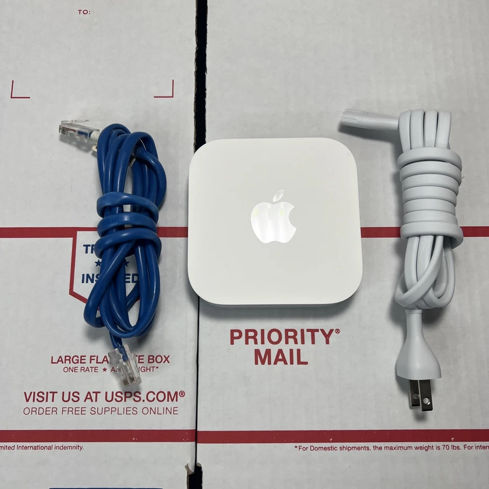 Apple AirPort Express A1392 802.11n 2nd Gen Wireless Router -SAME DAY - WARRANTY - Image 4 of 4