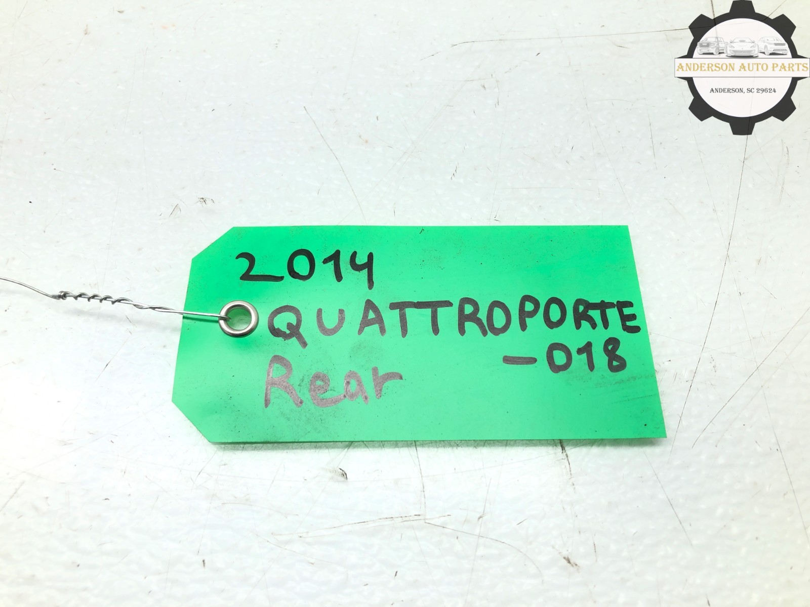 2014-2020 MASERATI QUATTROPORTE REAR UNDERBODY SPLASH SHIELD COVER OEM
