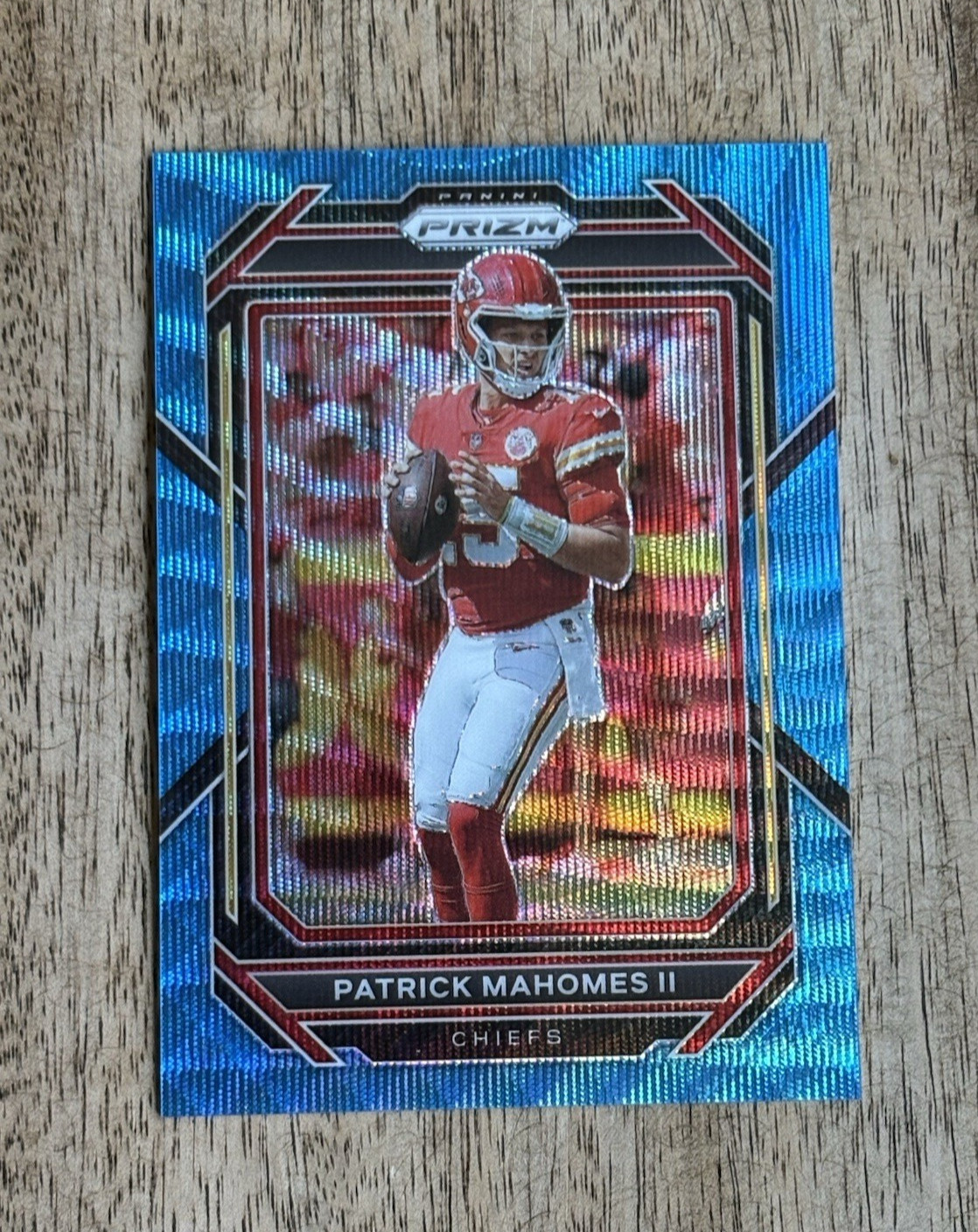 2022 PANINI PRIZM PATRICK MAHOMES II #139 - BLUE WAVE /199 - RAW/UNGRADED