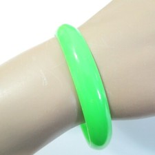 Neon Green Plastic Bangle Bracelet Vintage