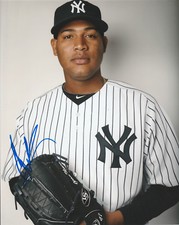 IVAN NOVA SIGNED AUTO'D 8X10 PHOTO NEW YORK YANKEES PITTSBURGH PIRATES