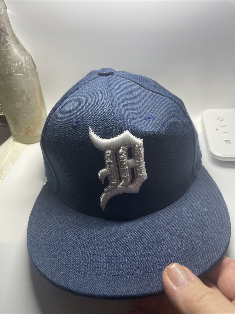 90s y2k OLD Detroit Tigers vintage CAP 紺 Vintage Detroit Tigers 1990s Logo 7 Adjustable Snapback Cap