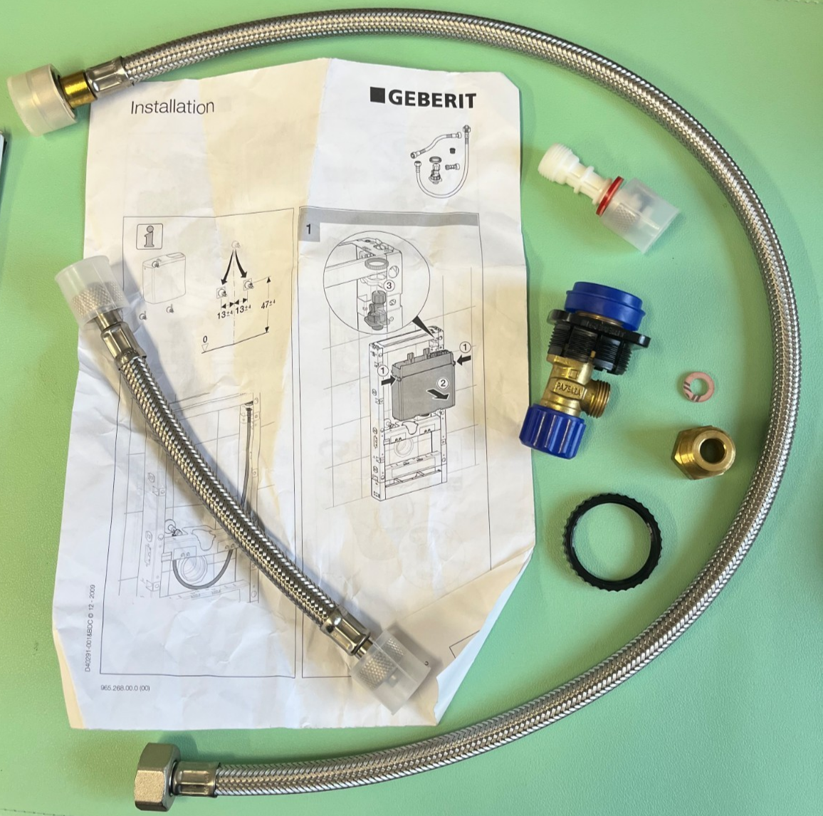Geberit 131.074.00.1 - btm water supply connection set for Geberit Monolith W/H