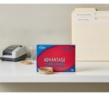 Rubber Bands, Size 32, 1/4 lb Box, Approx. 175 Bands, 3" x 1/8", Natural Crepe