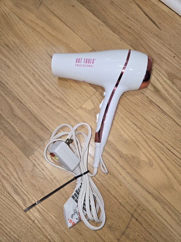 Hot Tools Professional 1875W Ionic Hair Dryer designed dry quickly reducin frizz