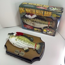 Gemmy Big Mouth Billy Bass Holiday Singing Fish Motion Activated Plaque