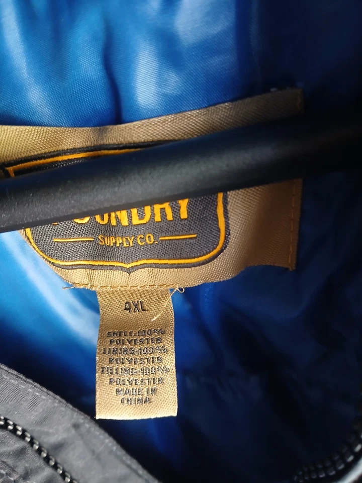 Abrigo con cremallera de invierno de fundición 4XL para hombre con capucha extraíble Foto 4 de 4