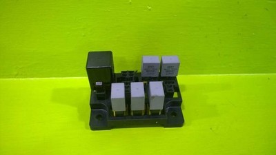 00 01 02 03 04 05 06 HYUNDAI ACCENT FUSE RELAY BLOCK OEM 2792-9