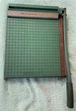 Vintage #53564 8”x12” Photo Materials Company Paper Cutter Made in Chicago USA