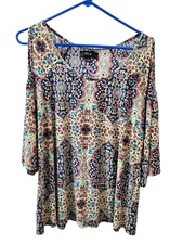 NAIF Top Cut Out Shoulders 3/4 Sleeve Stretch Floral Print Womens Large