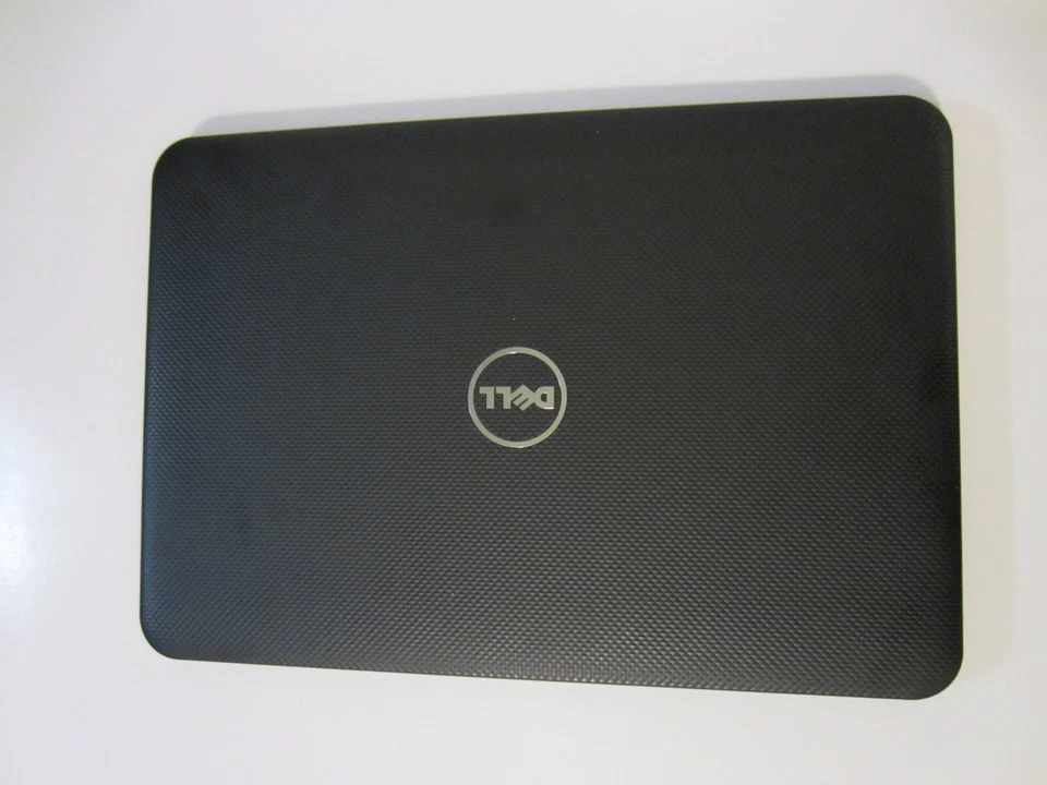 Dell Inspiron 15 3537 15.6" Intel i3-4010U 1.7GHz HDMI Touchscreen AS-IS Repair - Image 2 of 4