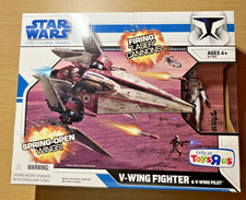 BRAND NEW Star Wars The Clone Wars V-Wing Fighter and V-Wing Pilot ToysRus