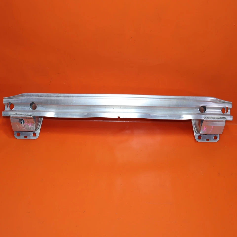 奥迪 Q7 Q8 REINFORCMENT REAR 2017-2020 20212022 2023 2024 2025 4M0807309 原始设备制造商 — 第 4/4 张图片