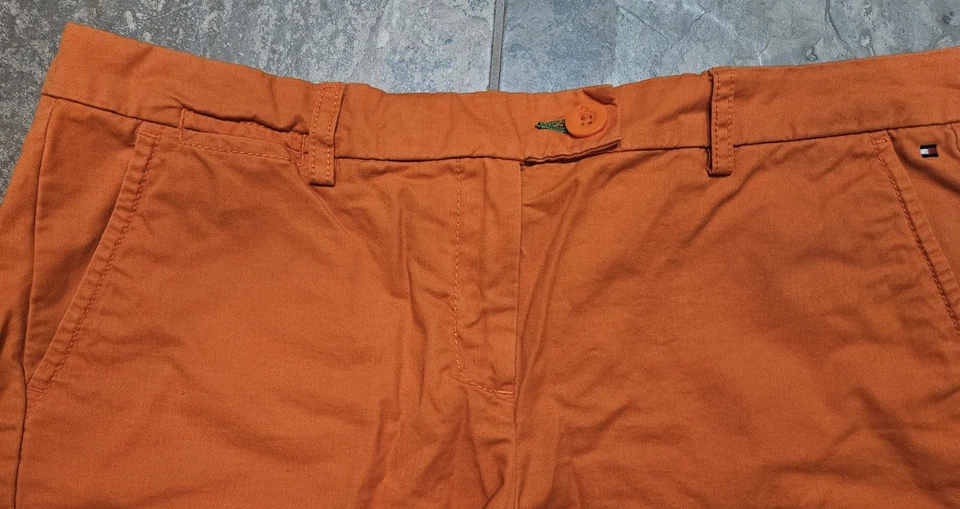 Tommy Hilfiger Shorts Womens Size 12 Orange Chino Stretch Button Fly Preppy  - Image 2 of 4