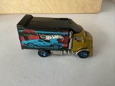 Hot Wheels Hiway Hauler 2 dal 2012 Nuovi Modelli Oro Semi Camion Modello Diecast 