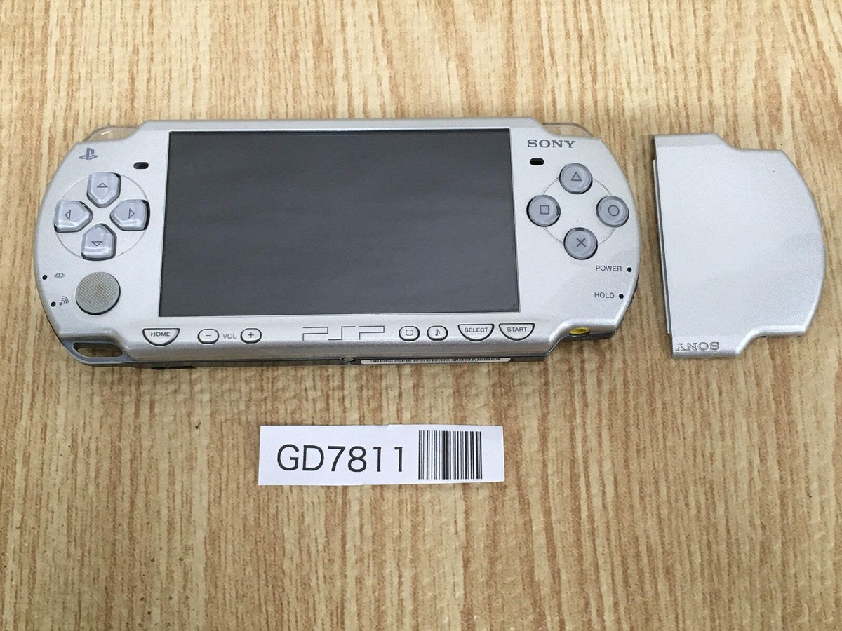 PSP　2000 PSP 2000 Console - Ice Silver - Good Condition -+ 1GB Sony