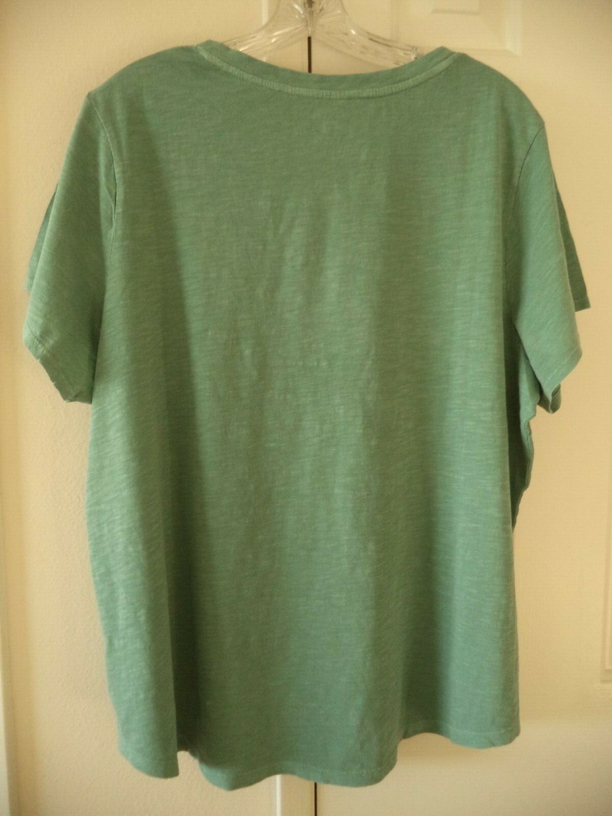 Old Navy Vintage Look Sage Green Moss Slub VNeck Tshirt Knit Top XXL