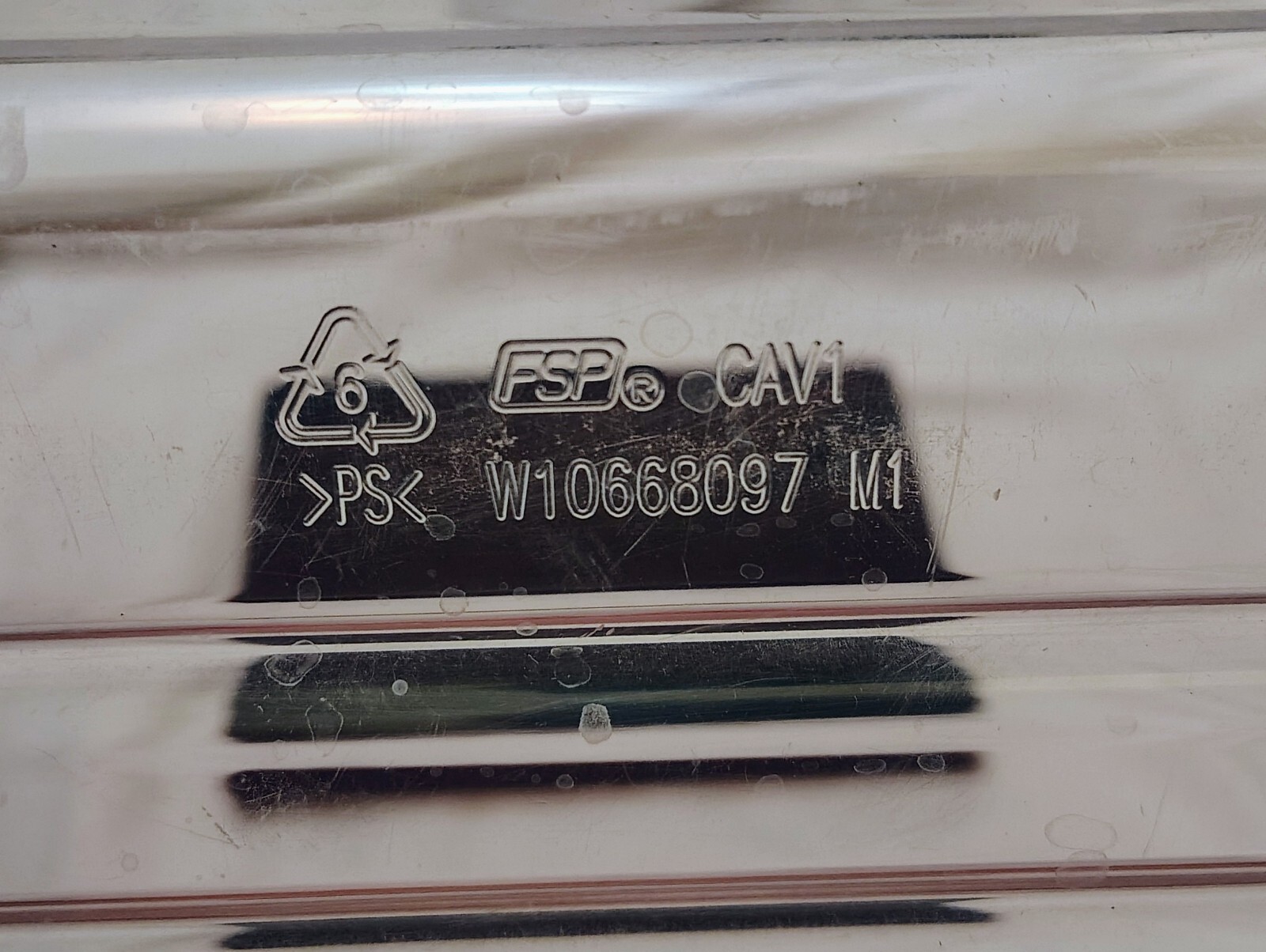 W10668097 Whirlpool Refrigerator Crisper Drawer