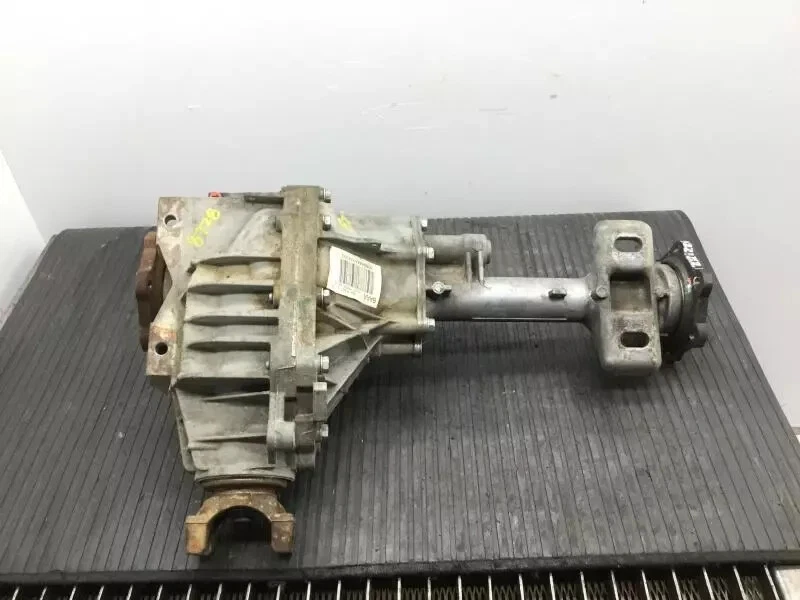 2007-2013 Cadillac Escalade Front Axle Differential Carrier 3.42 Ratio OEM Foto 2 de 2