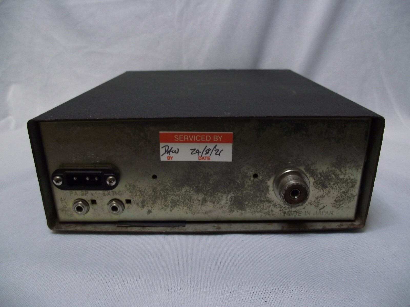 Lafayette HB940 CB Radio No Audio No Microphone Sold as none working