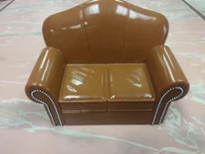 MGA Entertainment Doll Furniture Couch/Lounge Brown 2004. 6" Long Nice