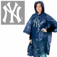 LOT OF FIVE 5 NEW YORK YANKEES, ADULT SIZE, POLYETHYLENE HOODED PONCHOS