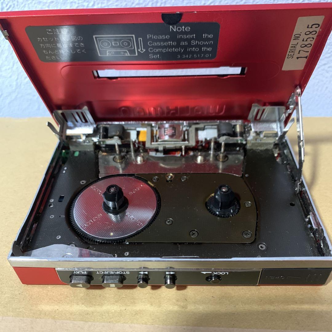 Sony WM-501 Walkman Portable Cassette Player, with Cover, Battery