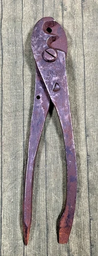 Wm SCHOLLHORN U.S. 7" WW2 US Military Blasting Cap Pliers