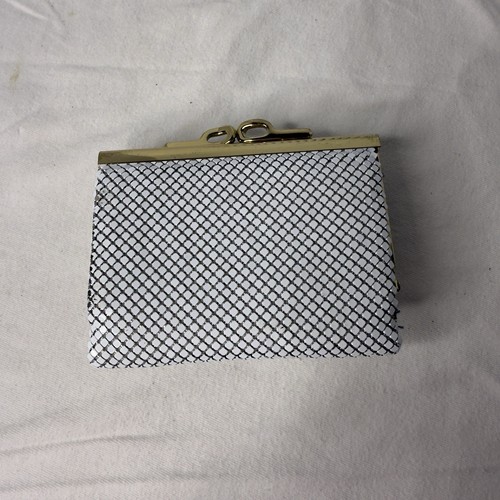 Cartera de noche vintage de malla metálica blanca con correa de cadena y billetera a juego - Imagen 10 de 12