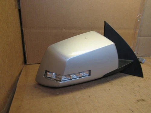 2015-2017 Chevrolet Traverse RH Passenger Door Mirror Side View OEM