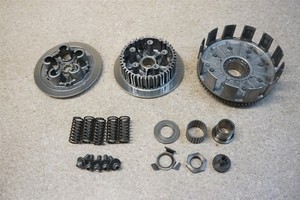 2004 04 KTM 125SX 125 SX Stock OEM Engine Clutch Assembly Baskets Springs